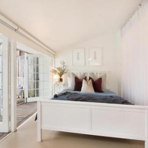 Luxury Designer Paddington Cottage + FREE WIFI