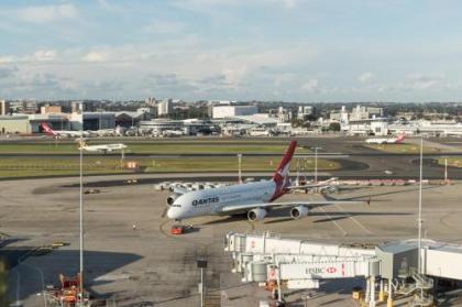 Rydges Sydney Airport Hotel - image 2